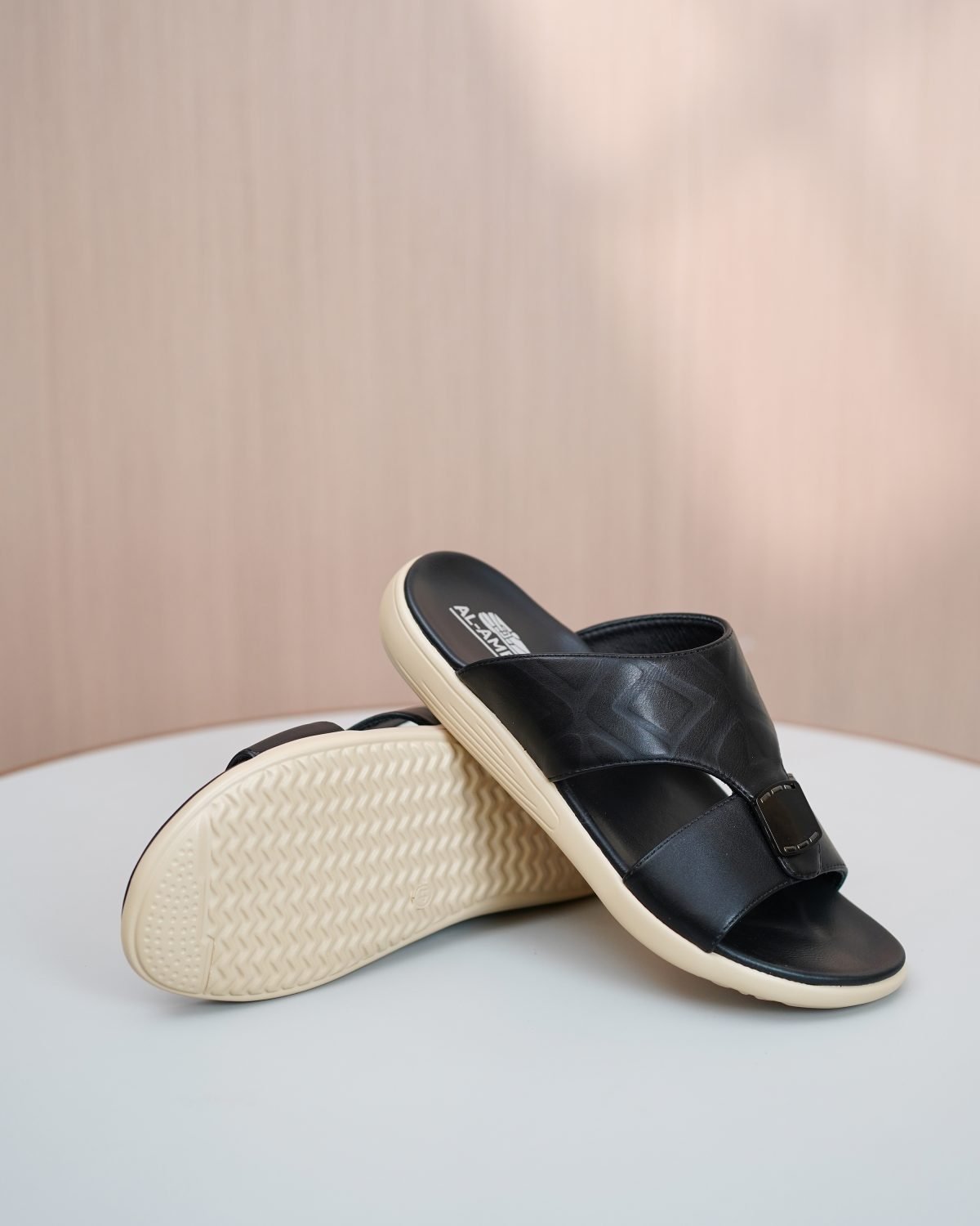 AM 13 - Arabic Slippers for Men