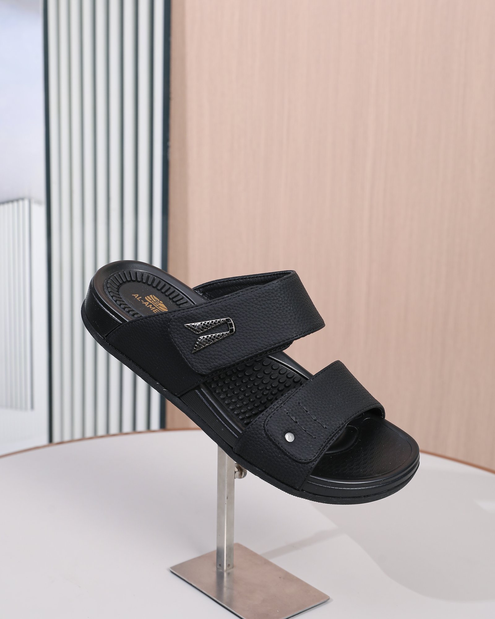 AM 24 - Arabic Slippers for Men