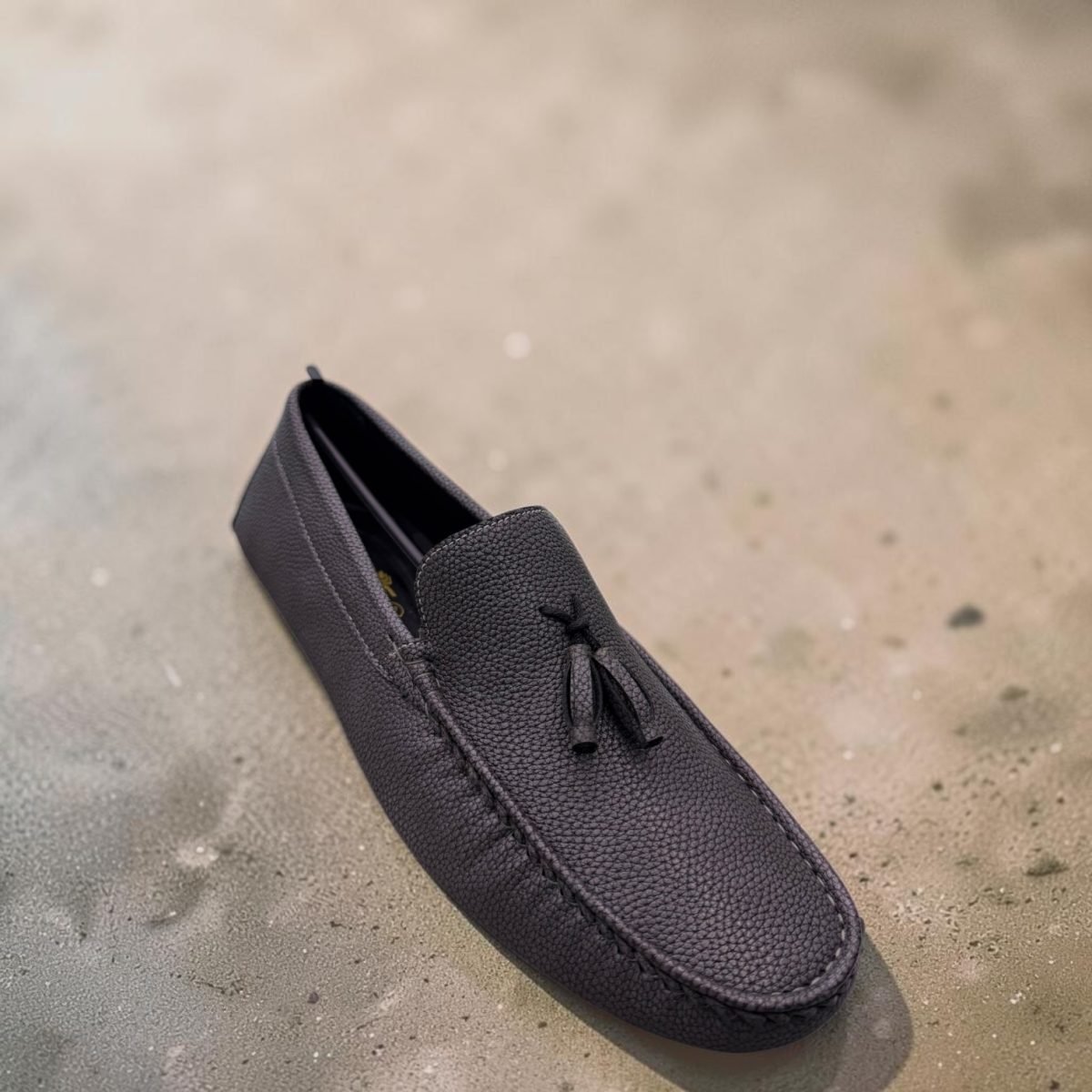 BV 12 in Grey