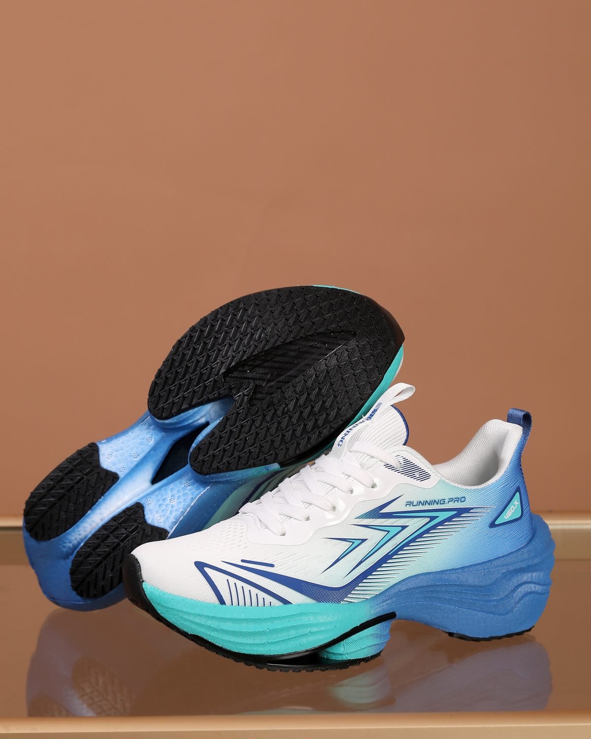 Fast 140 in White Blue