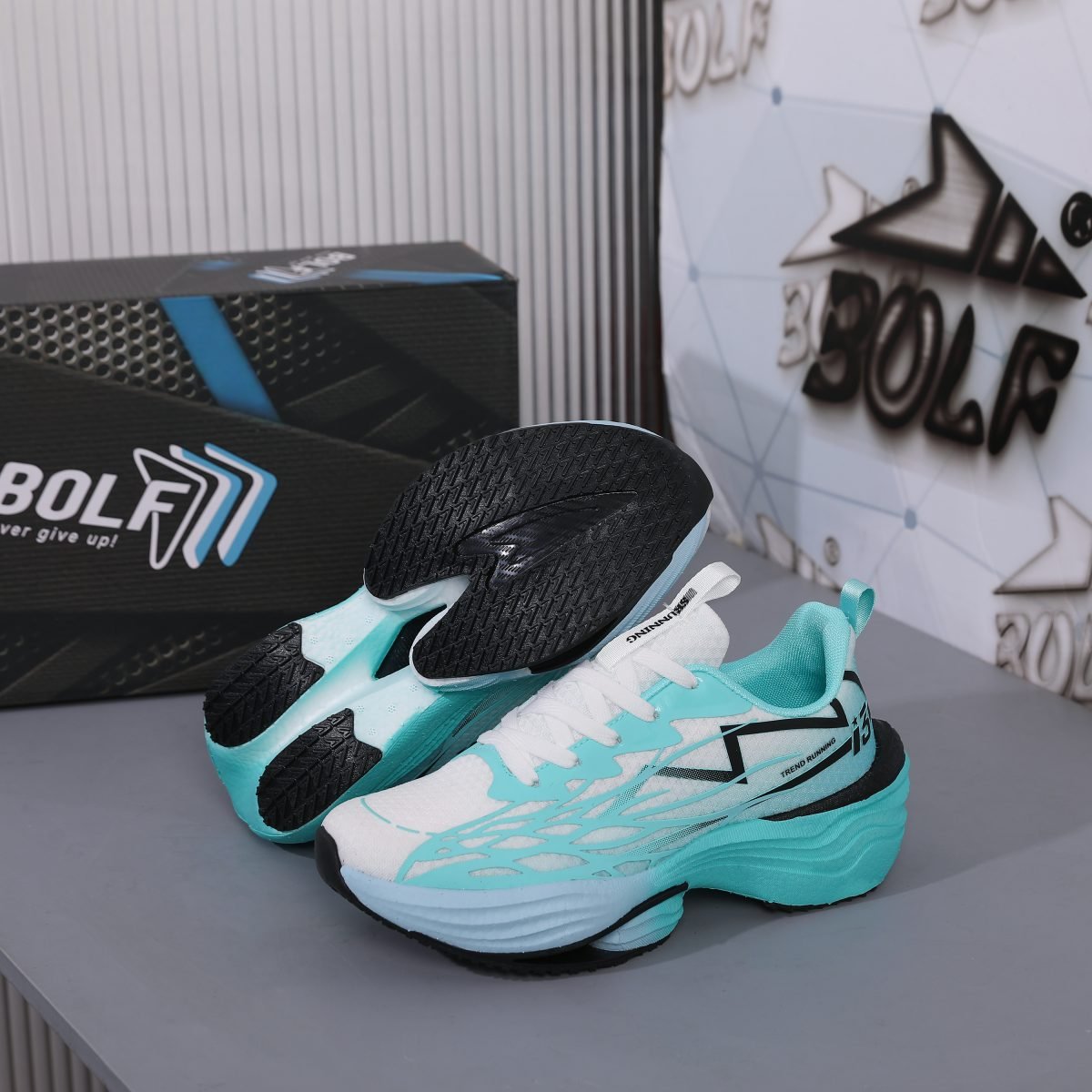 Fast 141 in Sea Green
