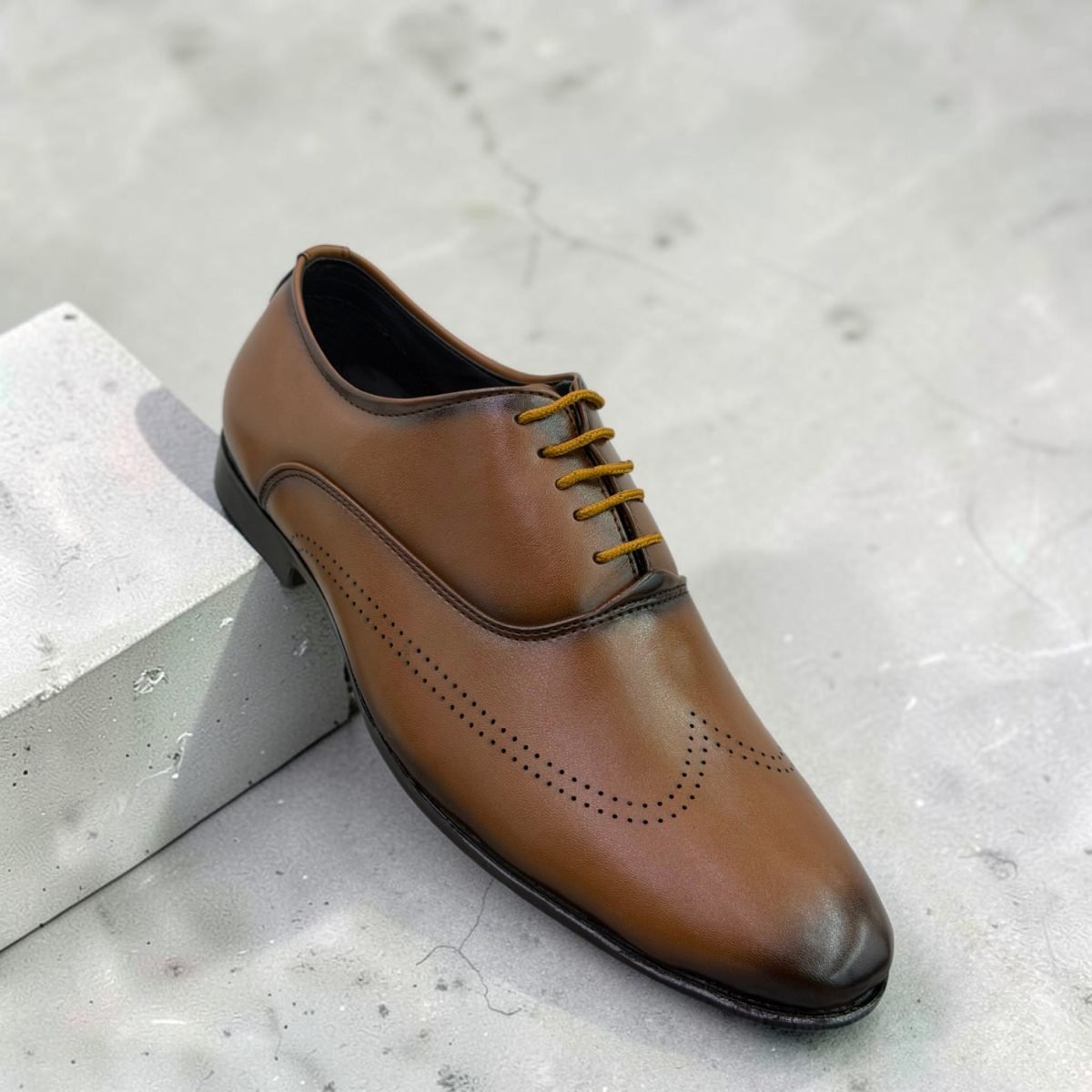FKS 09 in Tan