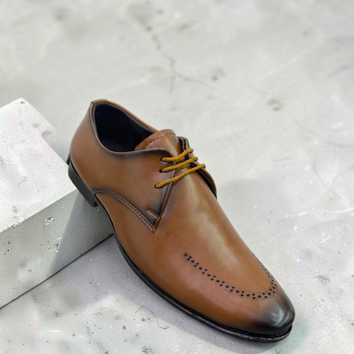 FKS 11 in Tan