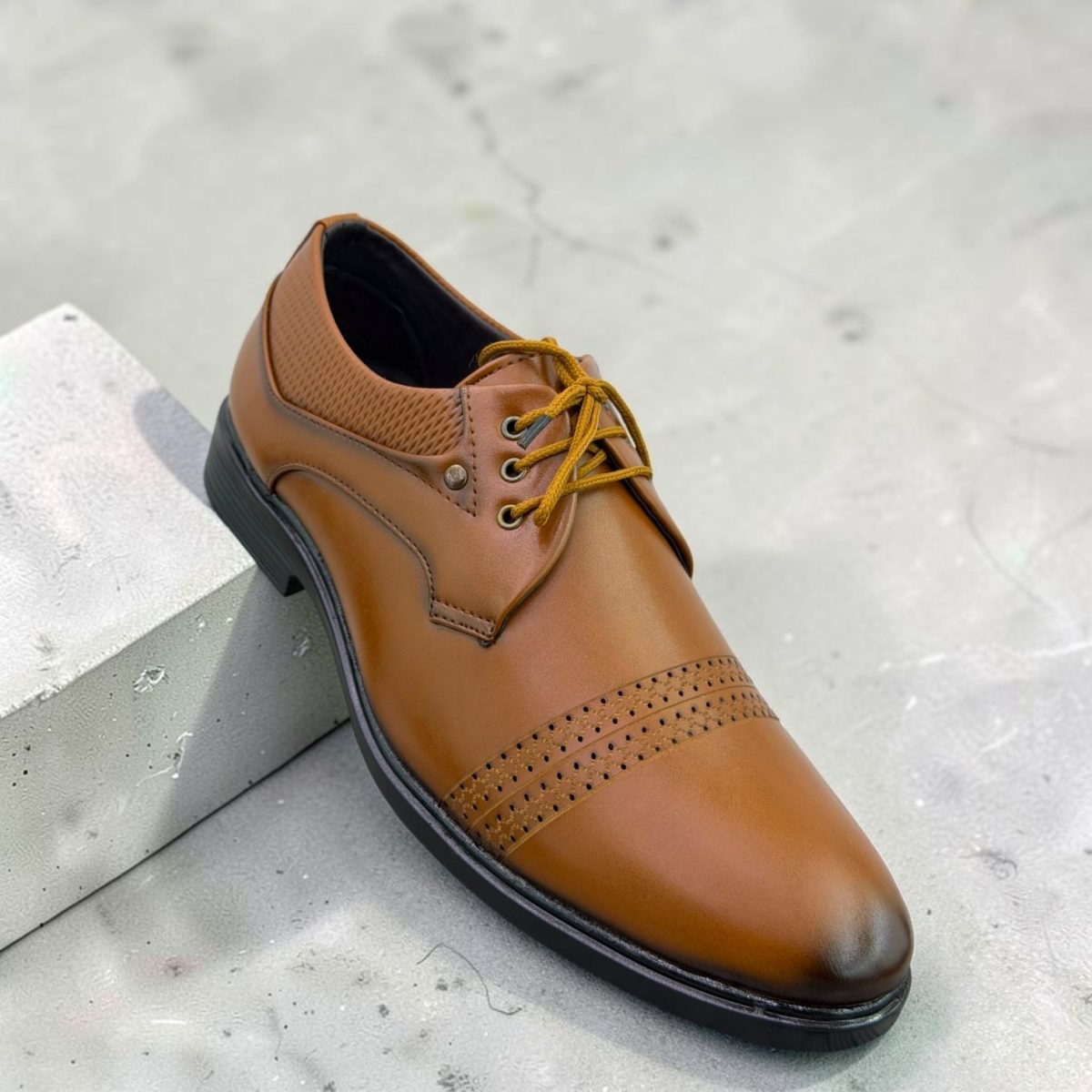 FKS 17 in Tan