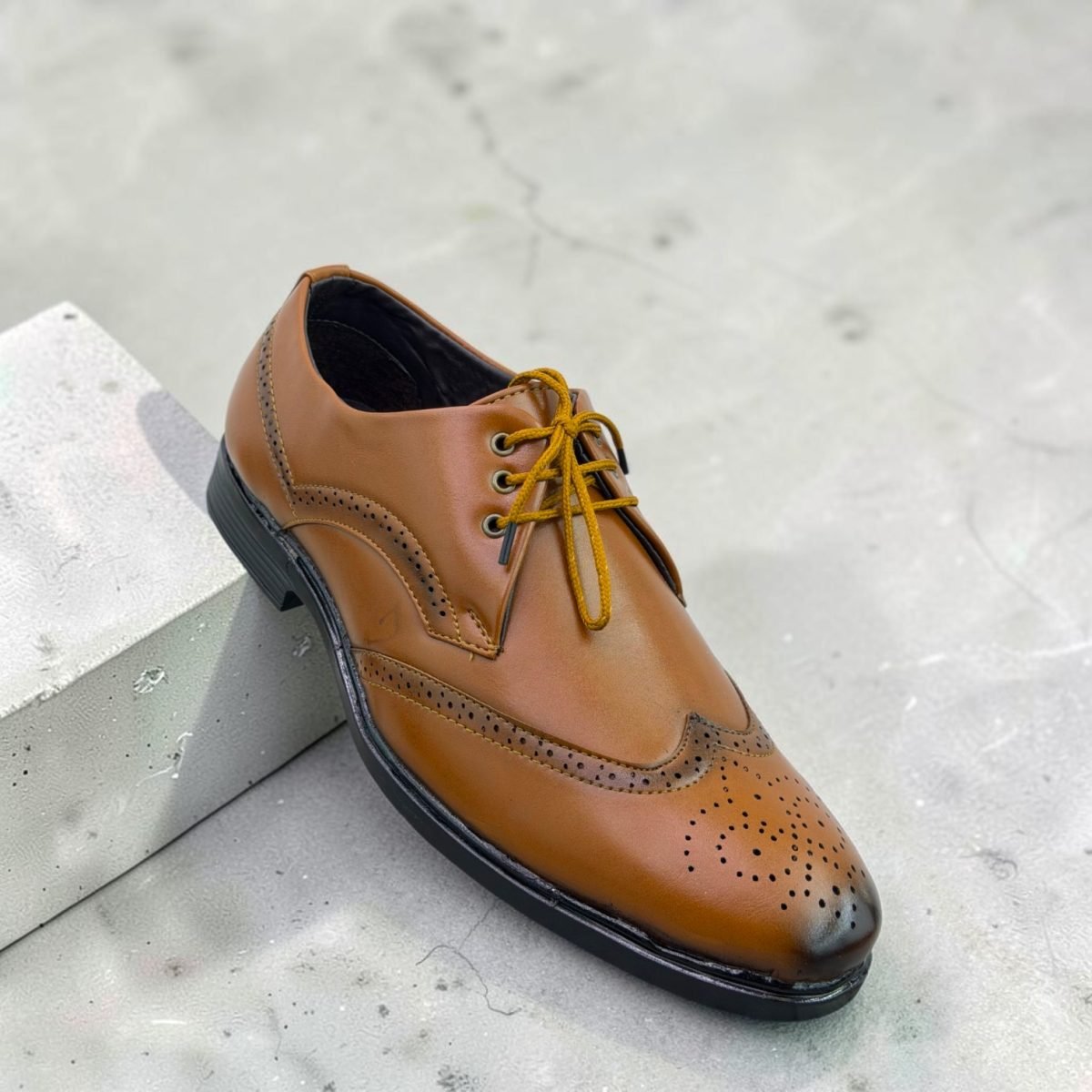 FKS 19 in Tan