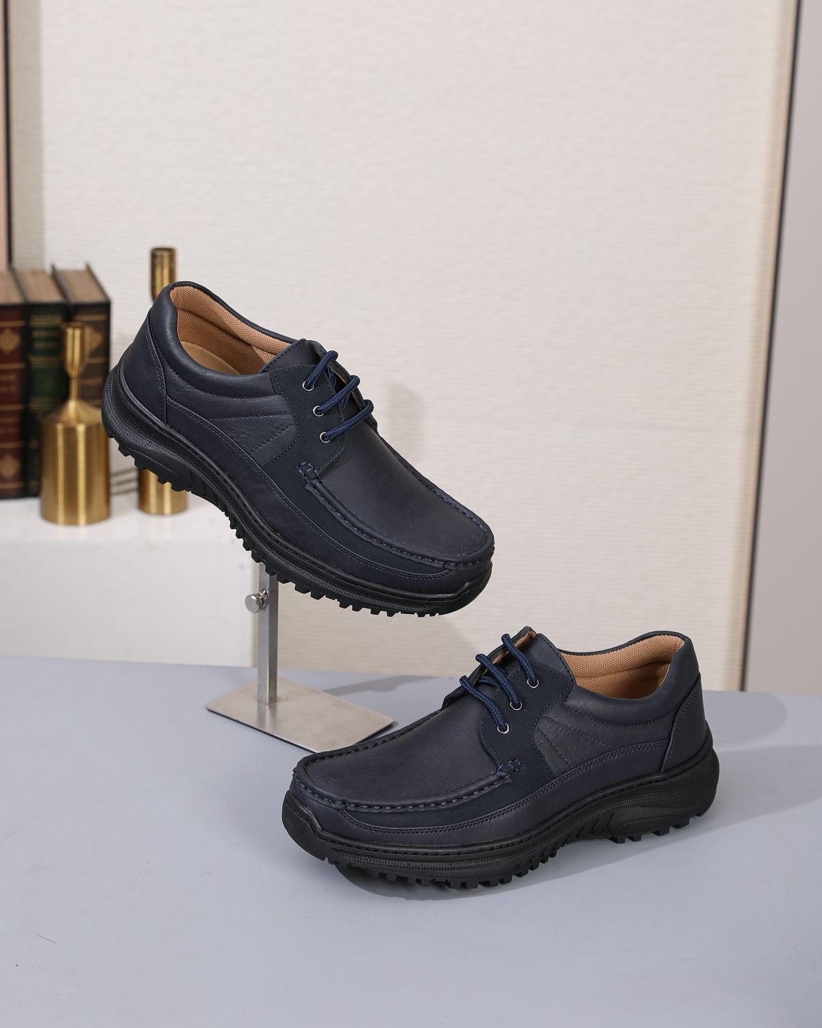 Leo 03 in Blue