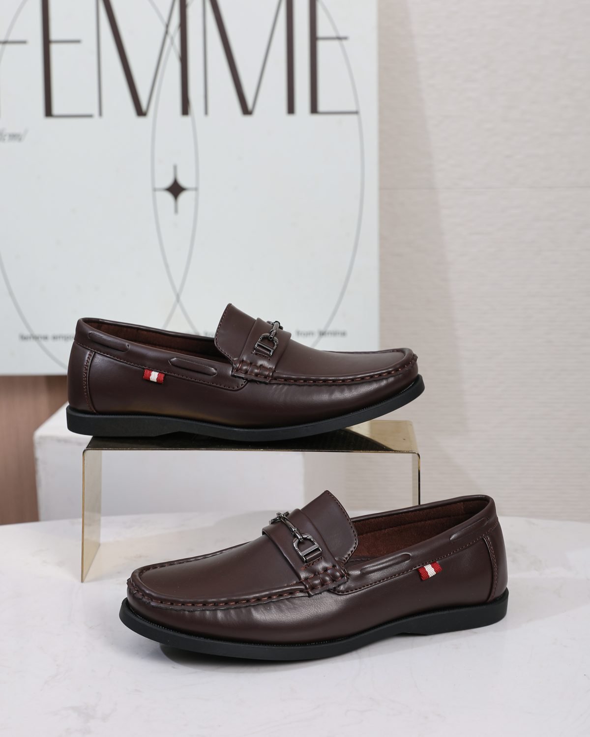 Leo 38 in Brown