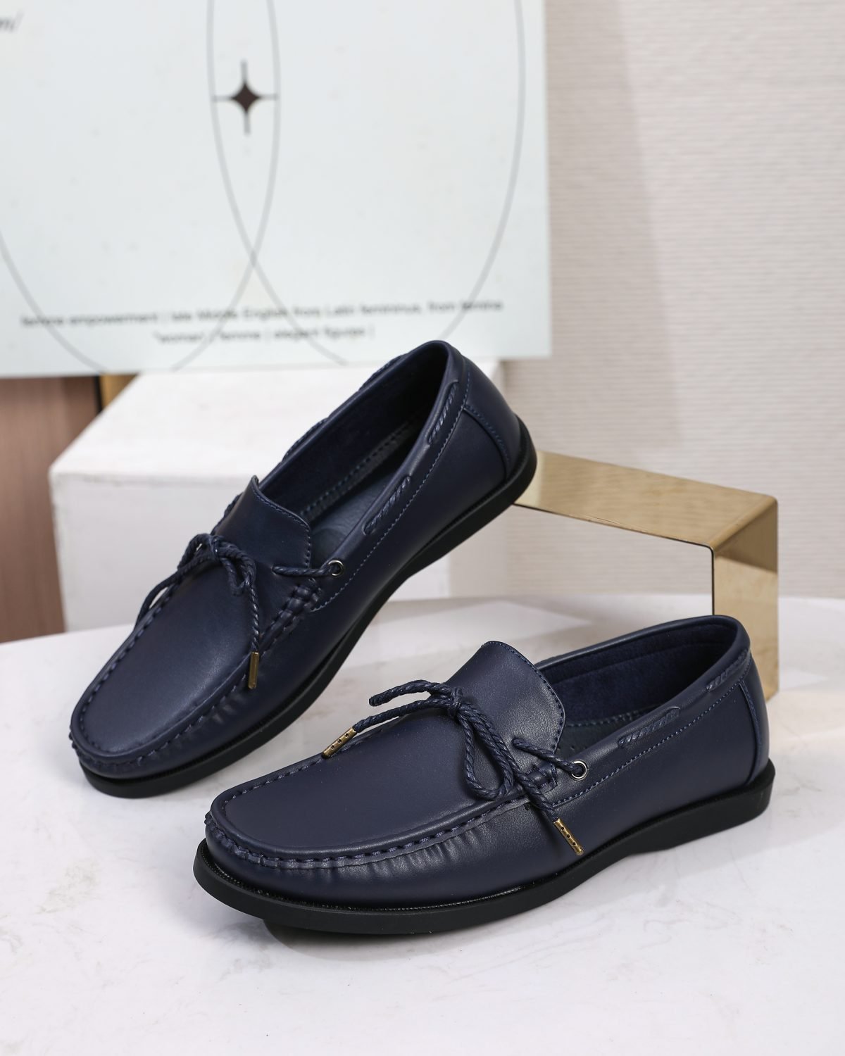 Leo 39 in Blue