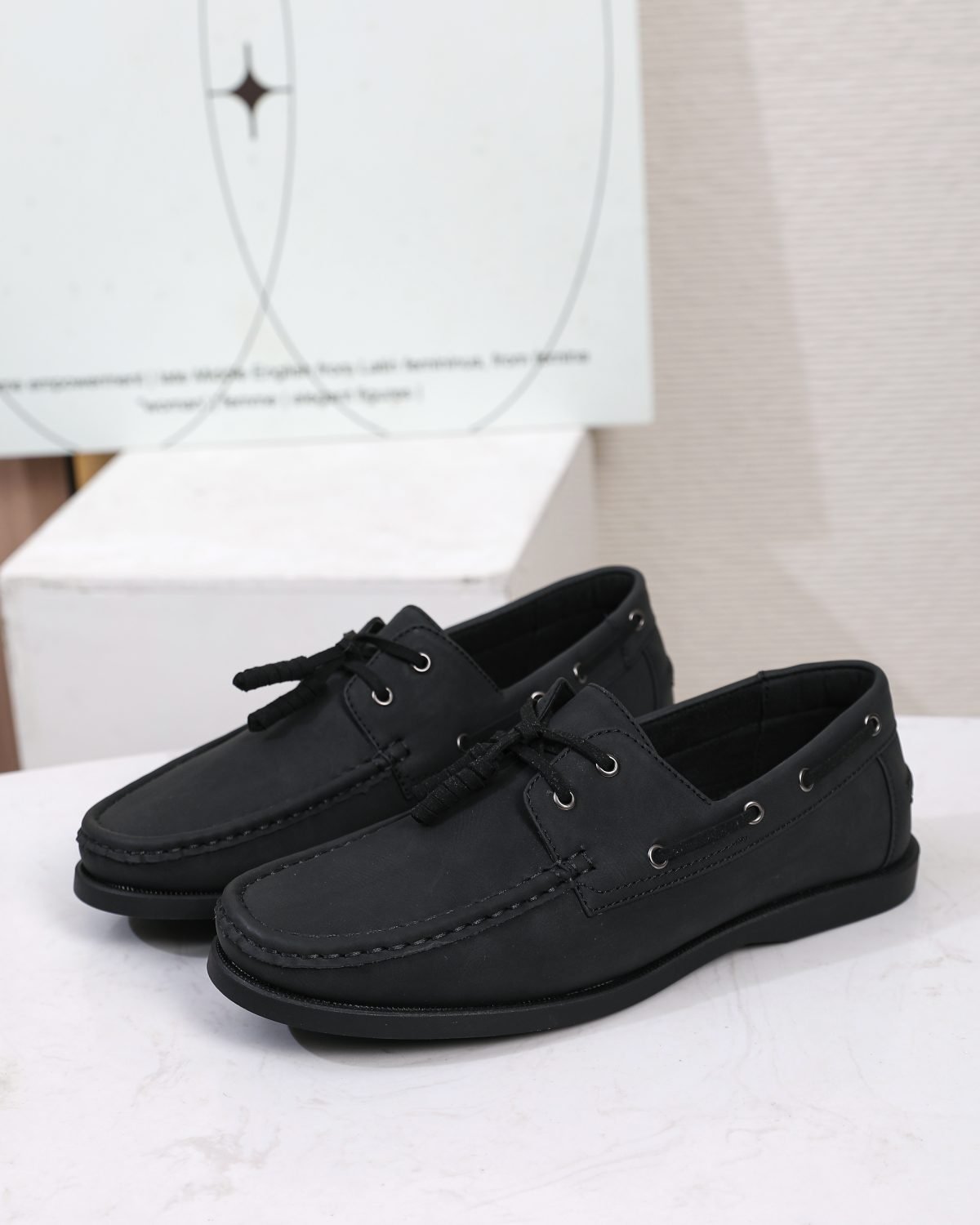 Leo 43 in Full Black