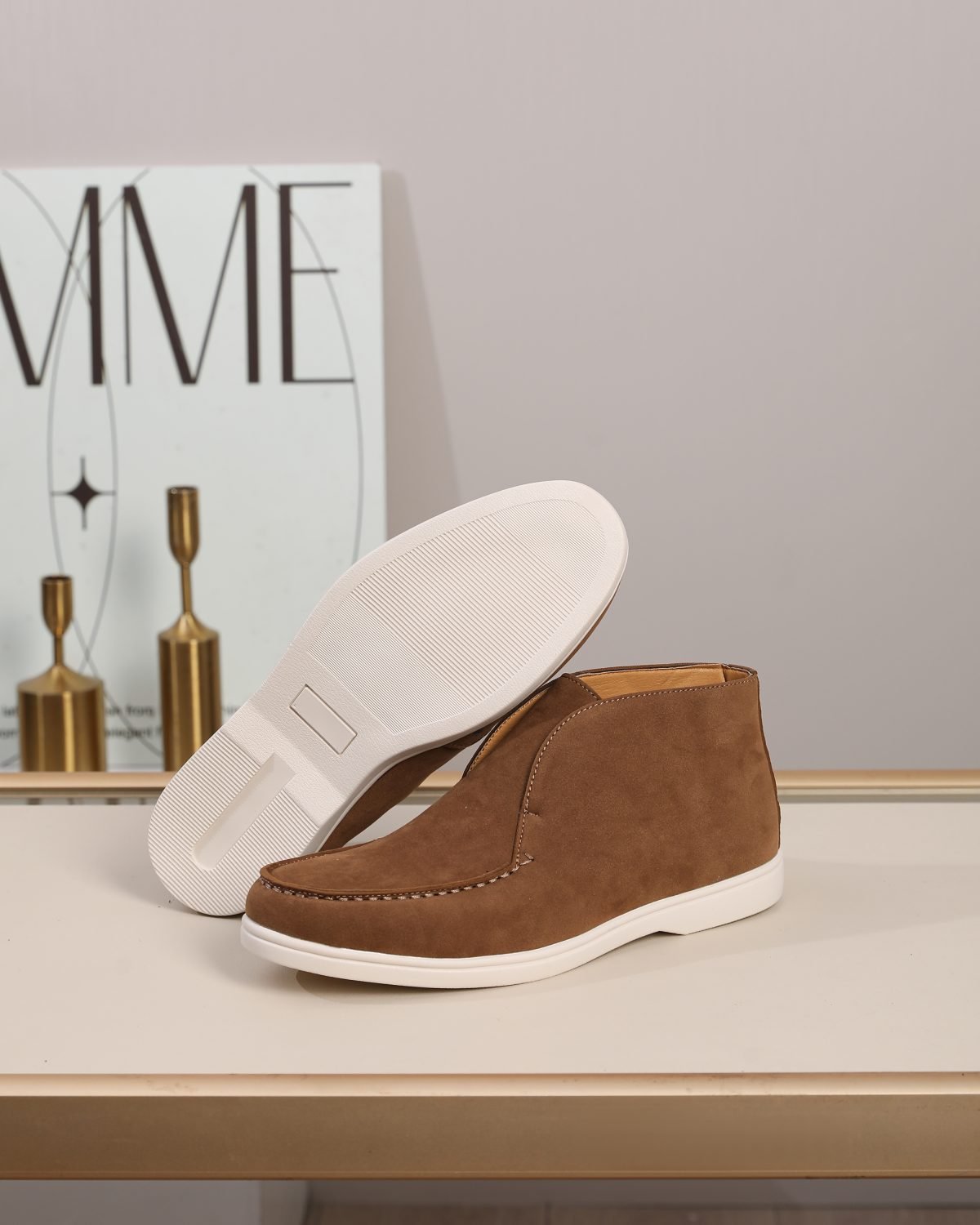 Leo 70 in Brown